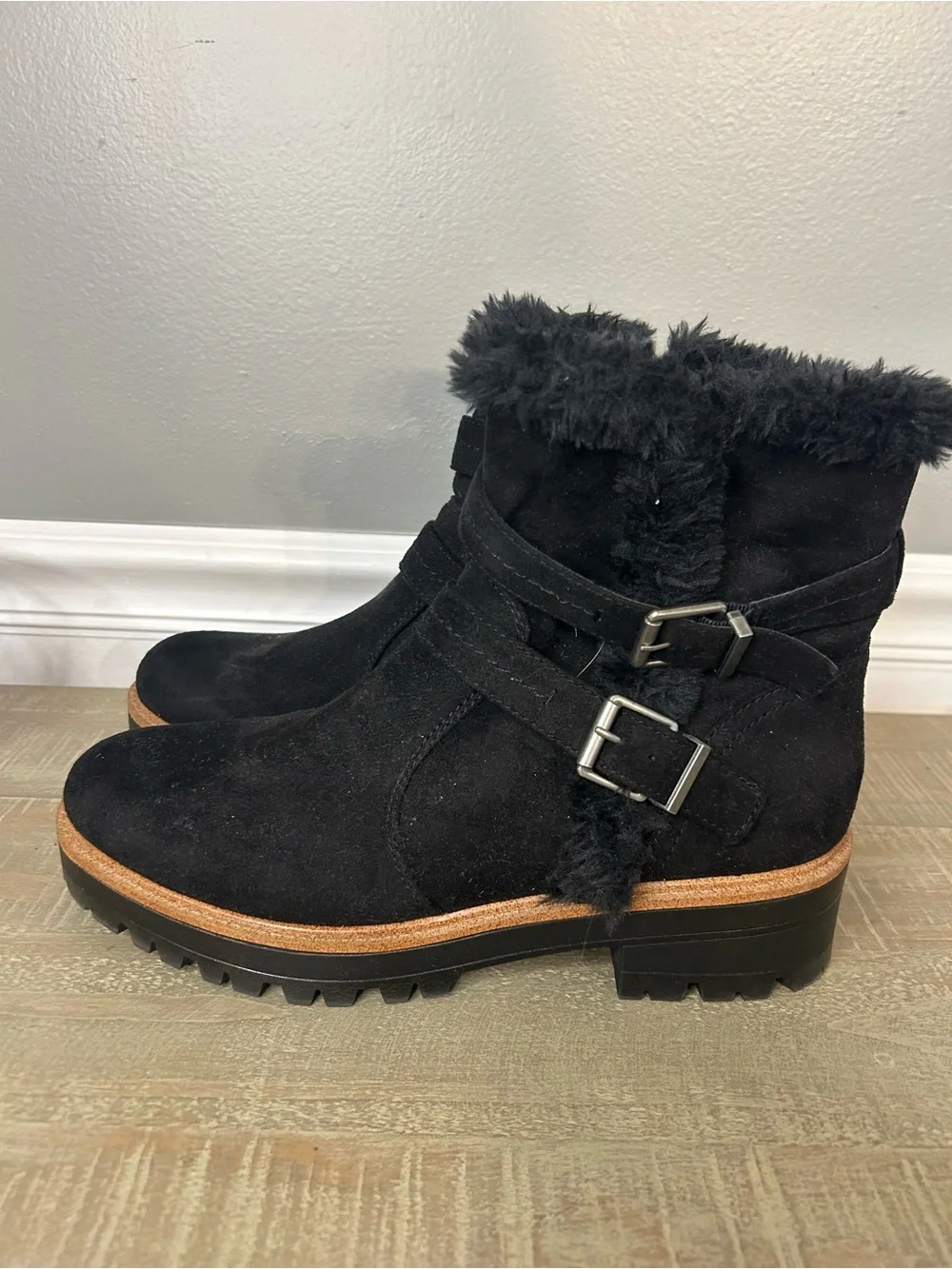 Indigo Rd. Women’s Black Ibbie Bootie with Buckles, Size 9